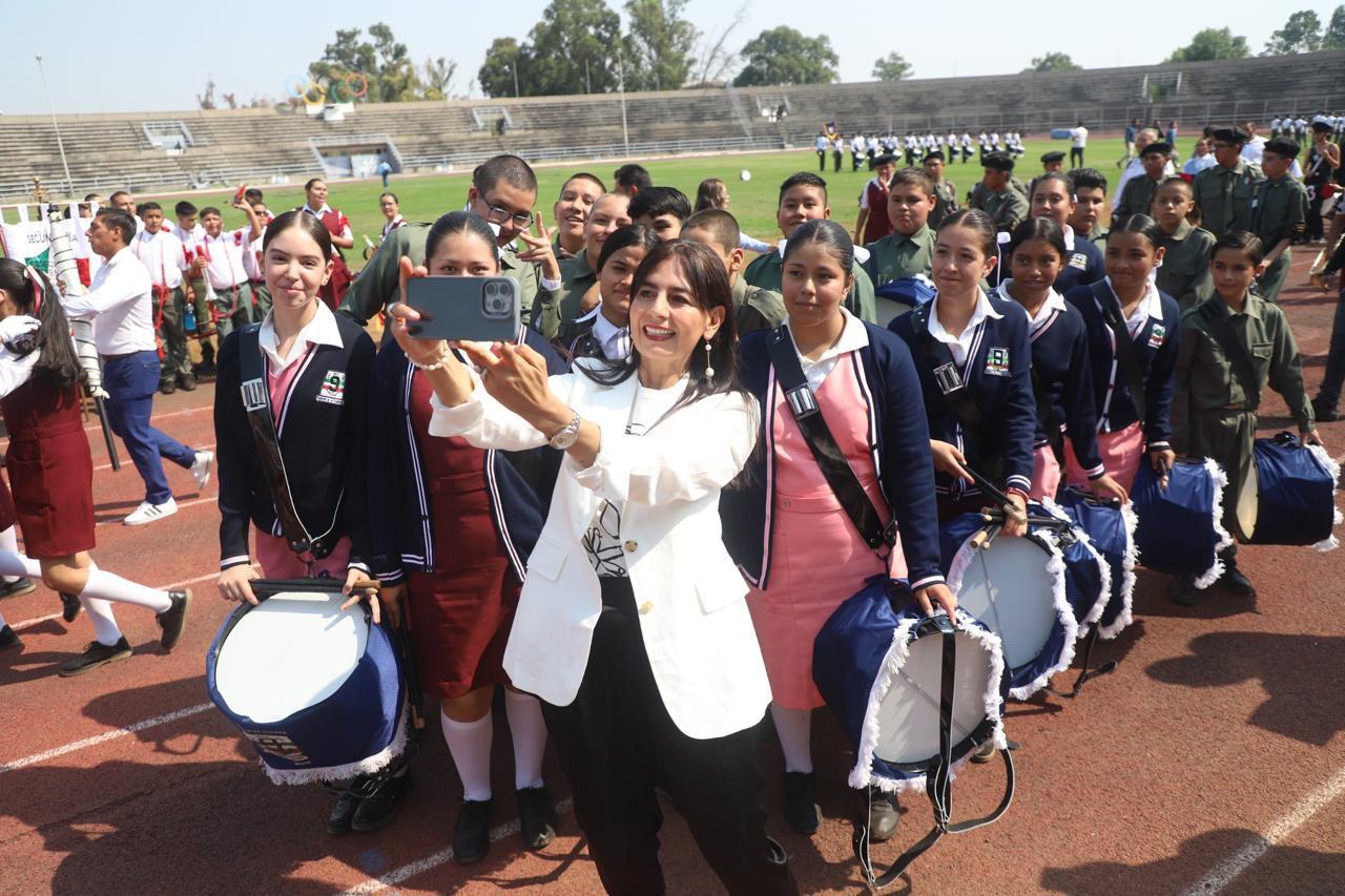 Michoacán ha logrado un hito histórico en la educación secundaria, alcanzando la cifra más baja de abandono escolar en la historia del estado